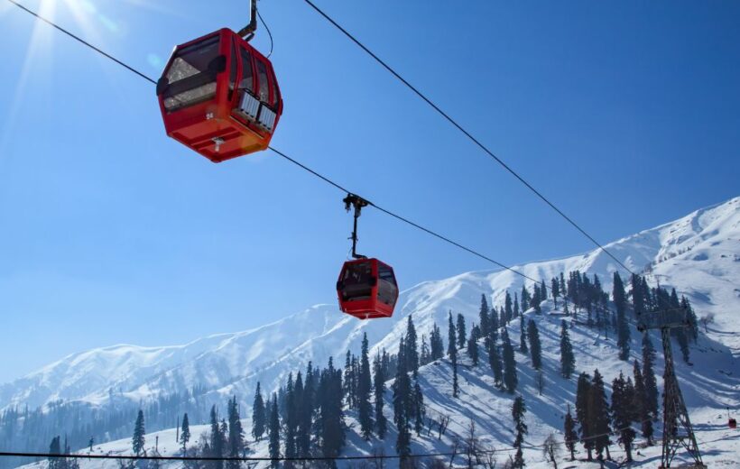 Kashmir 5 Nights / 6 Days Tour Pakcage (Jammu – Srinagar – Sonmarg – Gulmarg – Pahalgam)